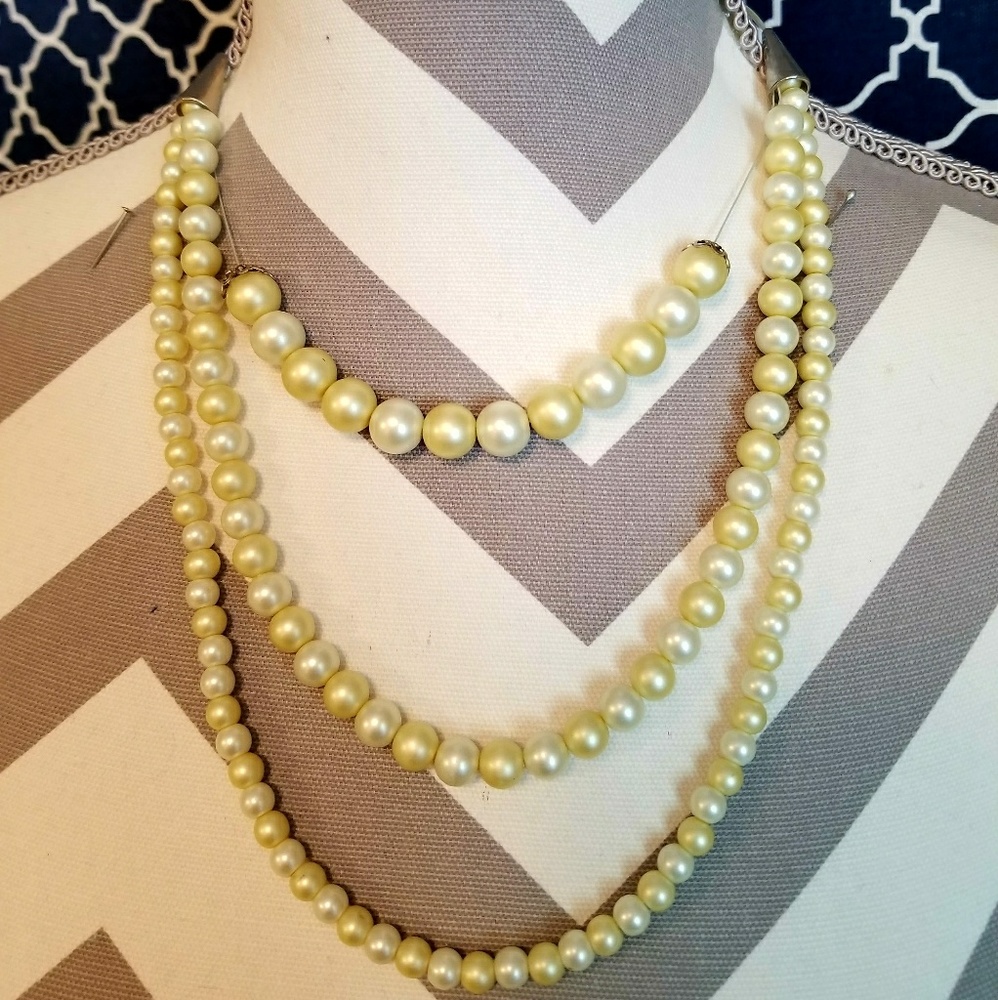 Peach pearls  necklace with matching earring